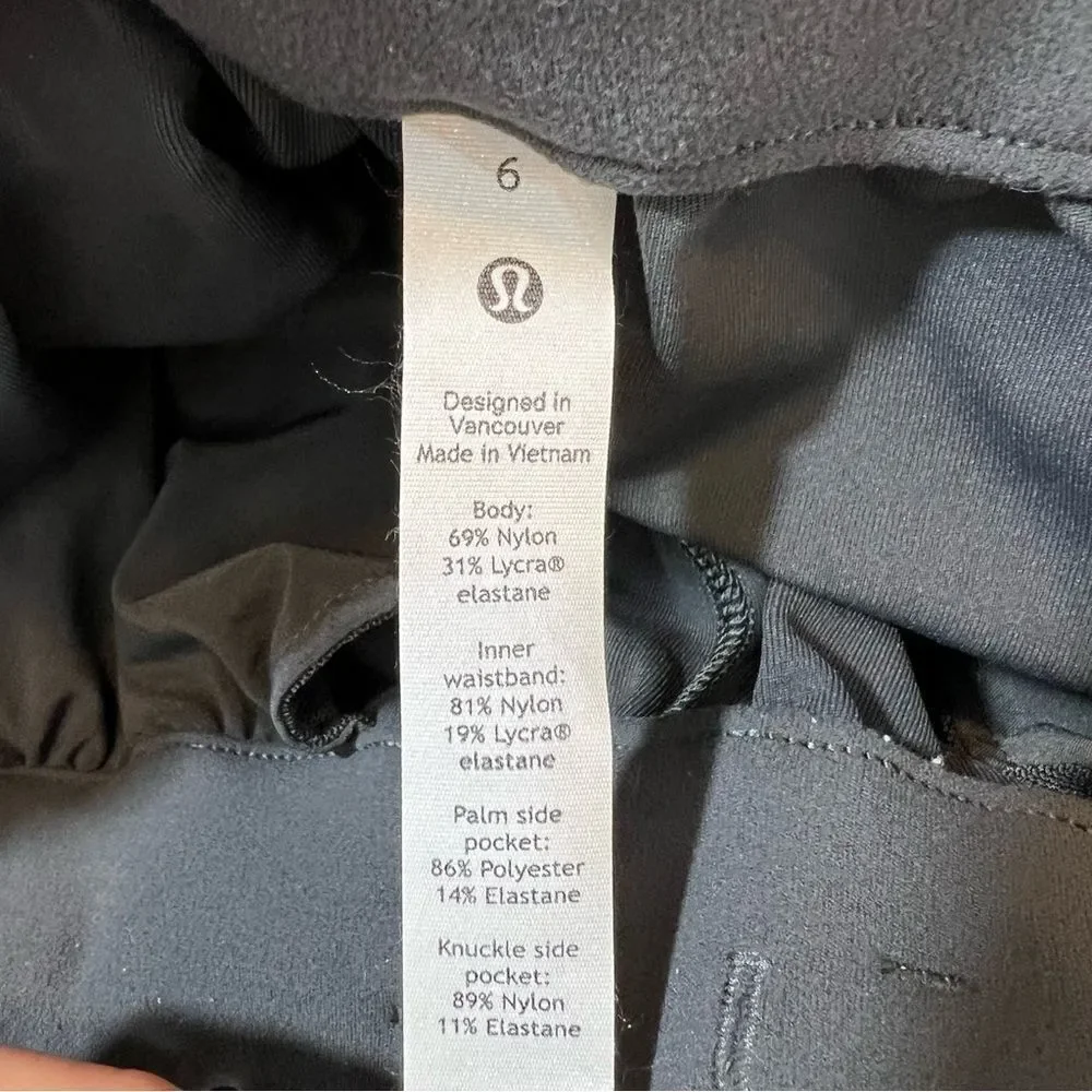 Lululemon Keep Moving Pant 7/8 High-Rise in Graphite Grey | Size 6